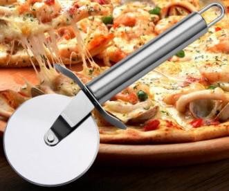 pizza cutter